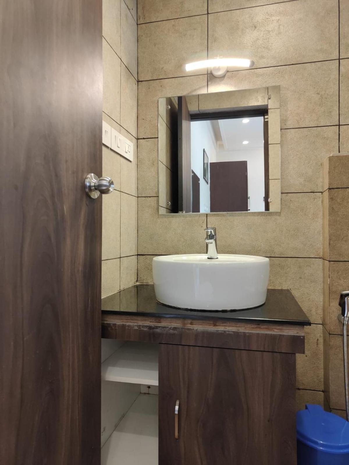 Aroma Ayur Heritage Mattanur Exterior foto